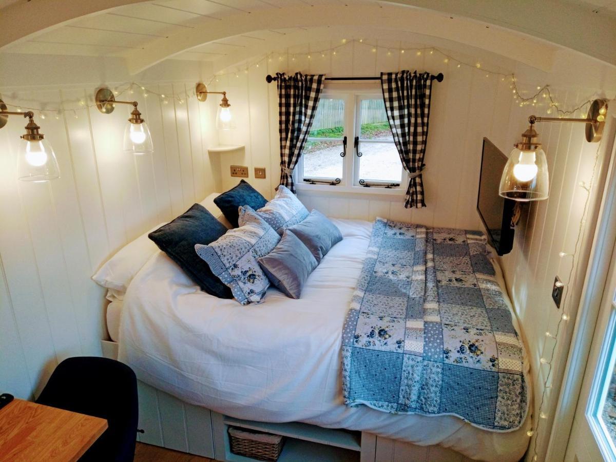 Yew Tree View Luxury Shepherd'S Hut スターミンスター・ニュートン エクステリア 写真